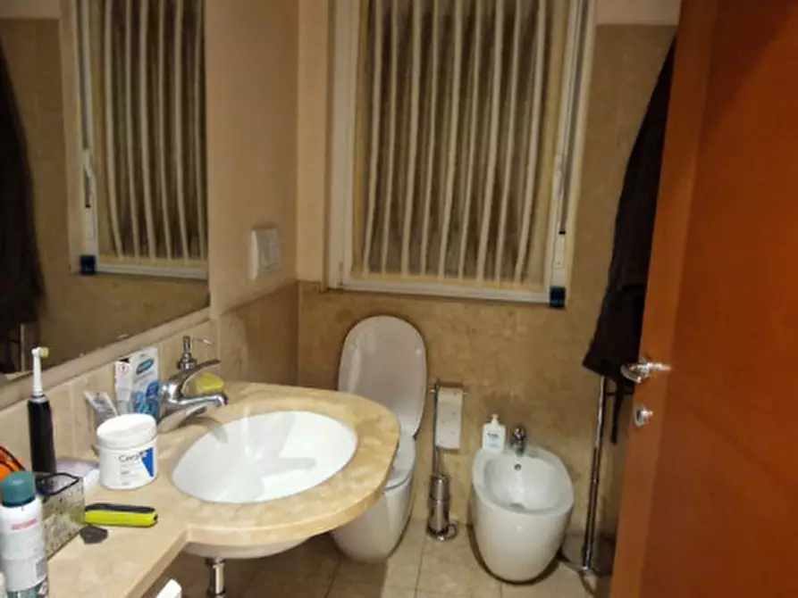 Immagine 33 di Appartamento in affitto  a Vicenza