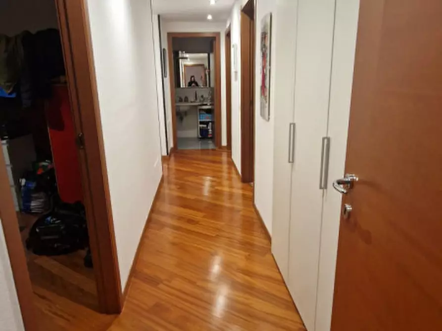 Immagine 36 di Appartamento in affitto  a Vicenza