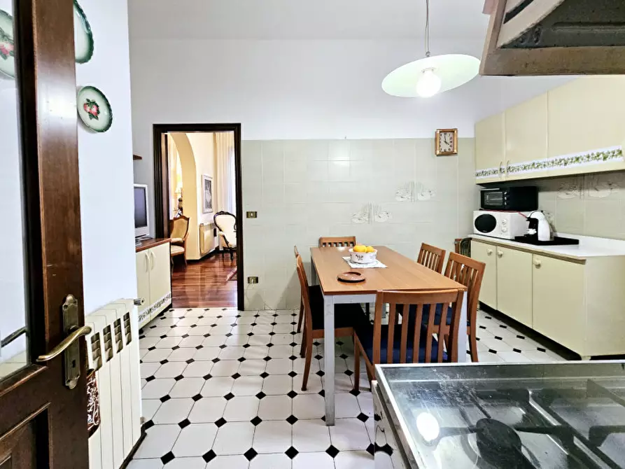 Immagine 5 di Appartamento in vendita  in VIA EUGANEO TREPONTI a Teolo