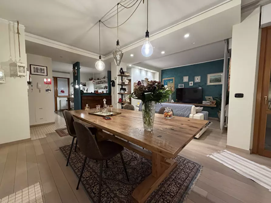 Immagine 1 di Appartamento in vendita  a Senigallia