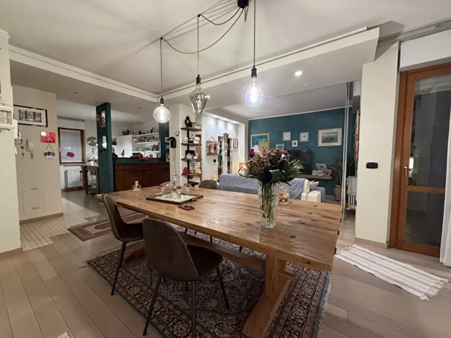 Immagine 4 di Appartamento in vendita  a Senigallia