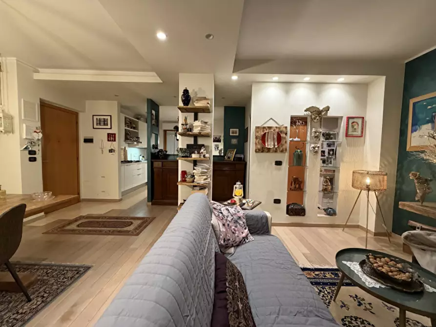 Immagine 8 di Appartamento in vendita  a Senigallia