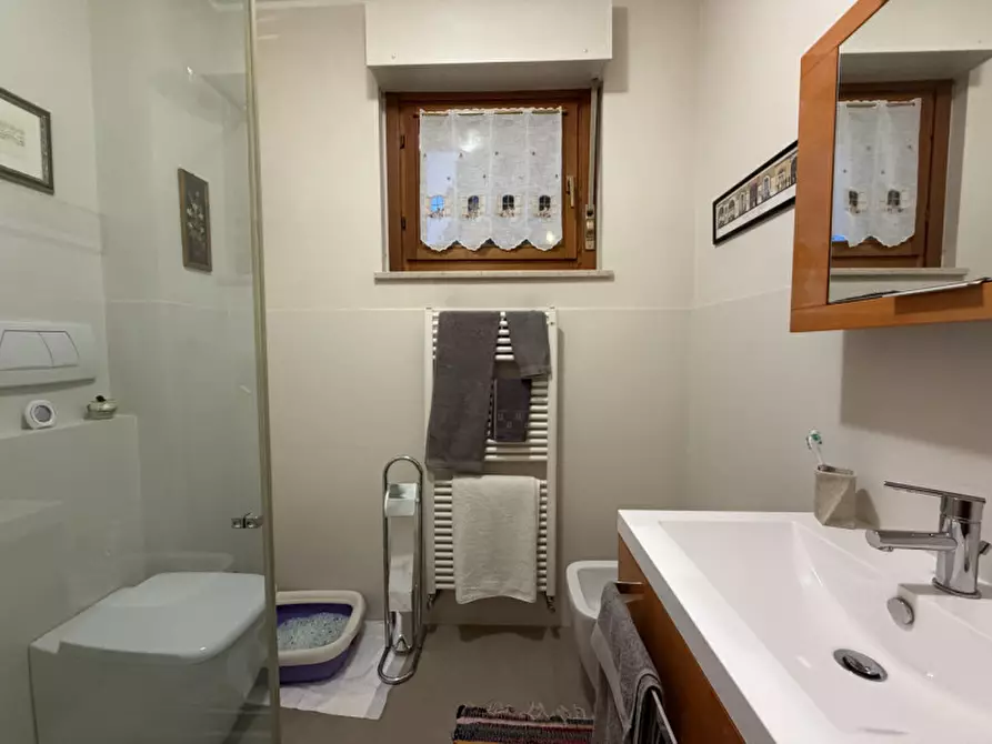 Immagine 28 di Appartamento in vendita  a Senigallia