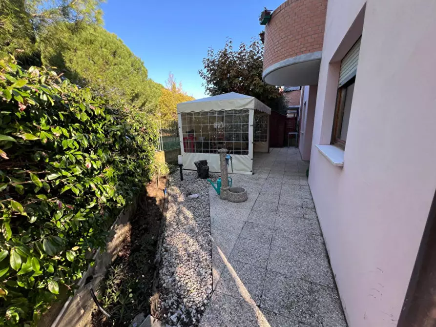 Immagine 34 di Appartamento in vendita  a Senigallia