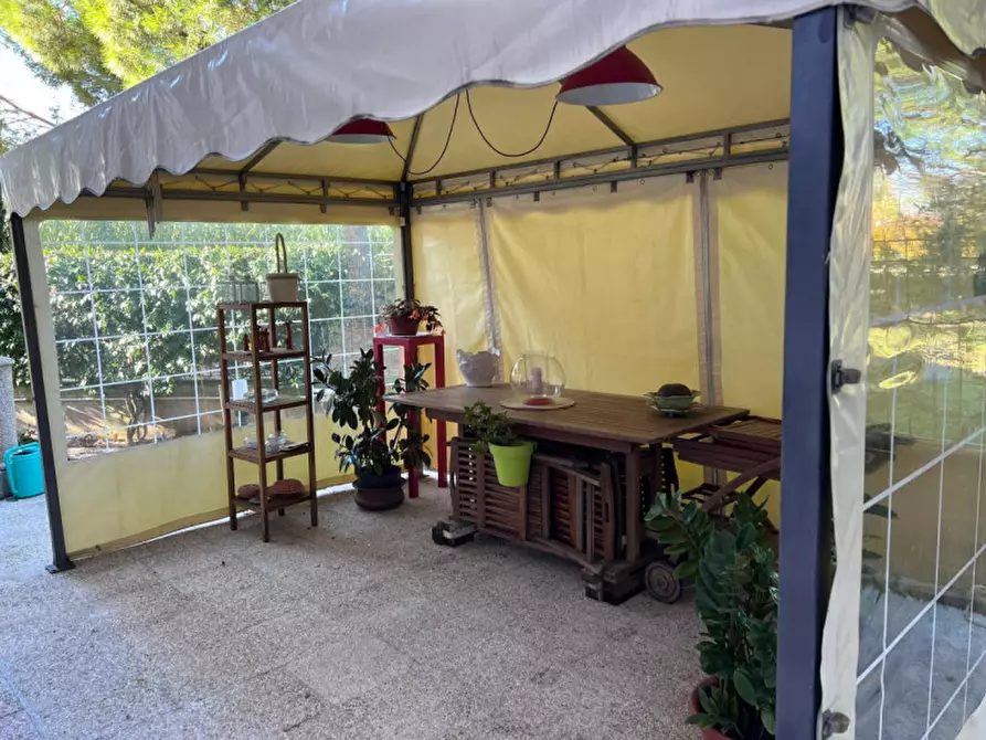 Immagine 37 di Appartamento in vendita  a Senigallia