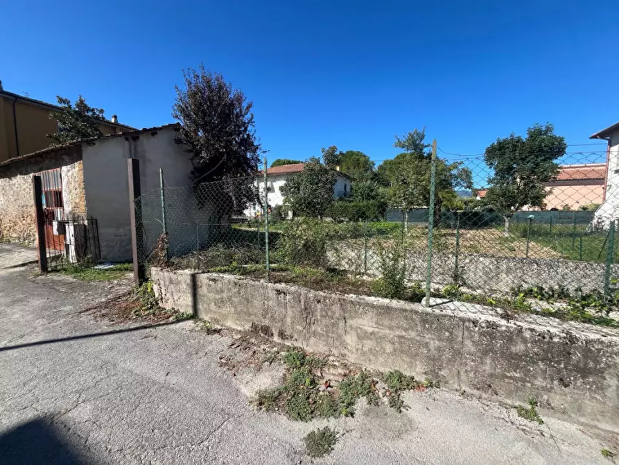 Immagine 13 di Terreno in vendita  in via salisano a Rieti