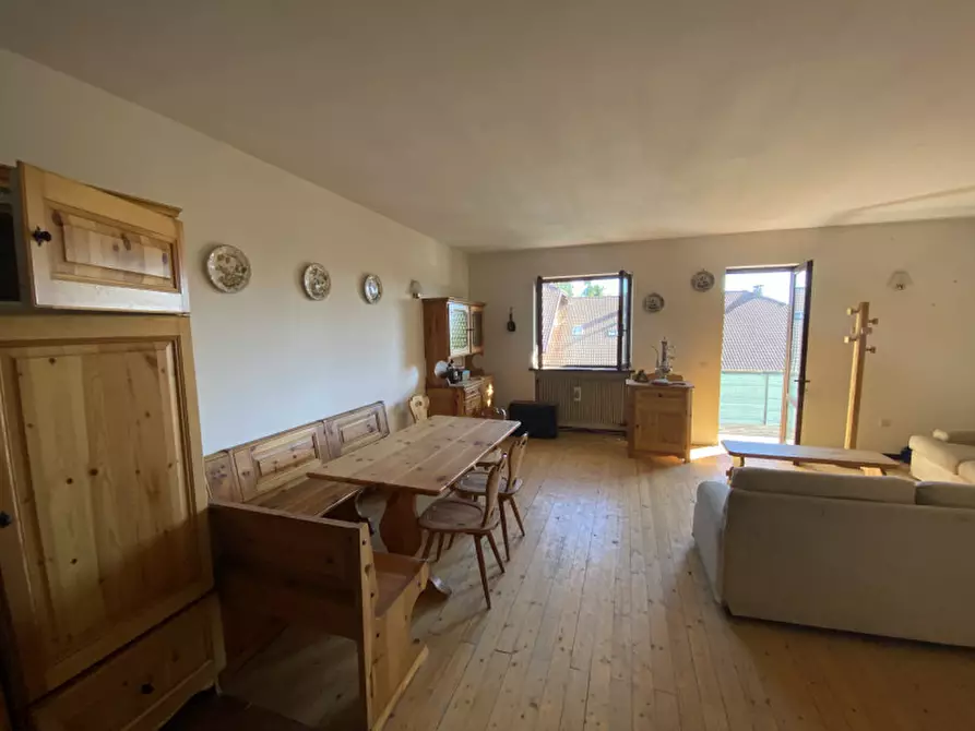 Immagine 4 di Appartamento in vendita  in Viale degli Alpini a Tonezza Del Cimone