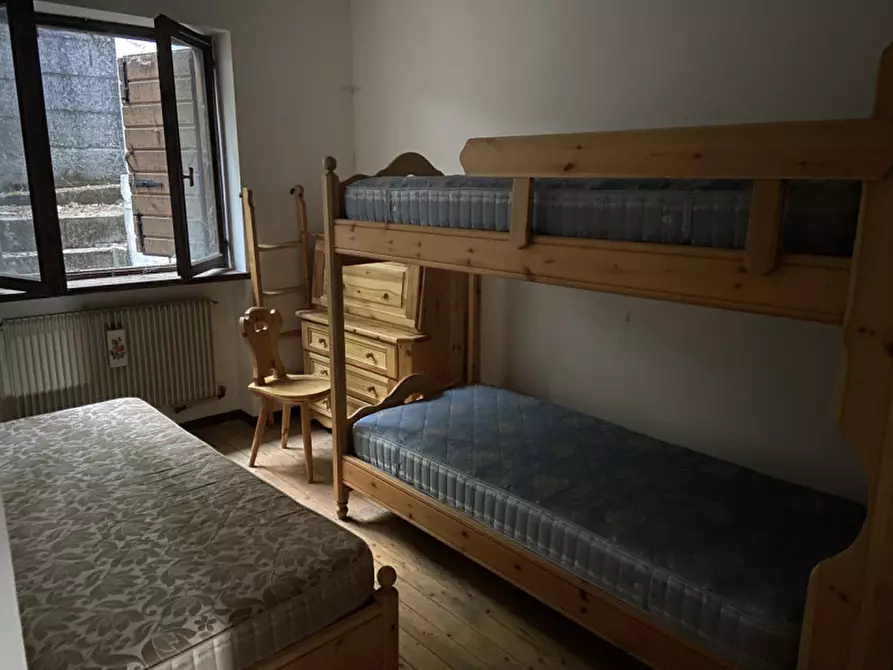 Immagine 31 di Appartamento in vendita  in Viale degli Alpini a Tonezza Del Cimone