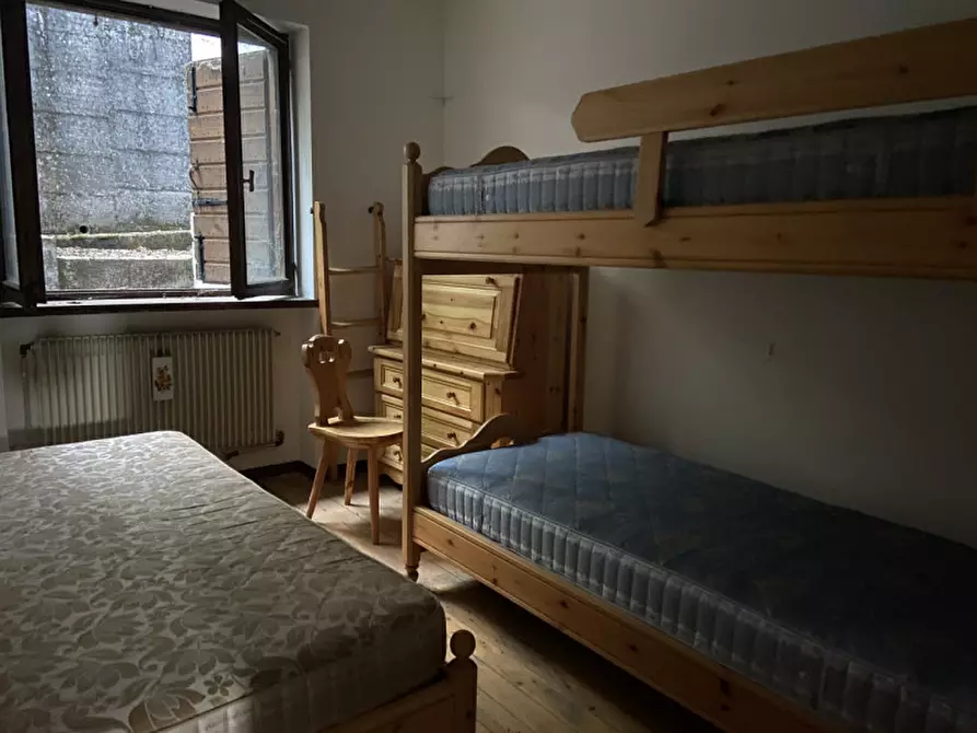 Immagine 36 di Appartamento in vendita  in Viale degli Alpini a Tonezza Del Cimone