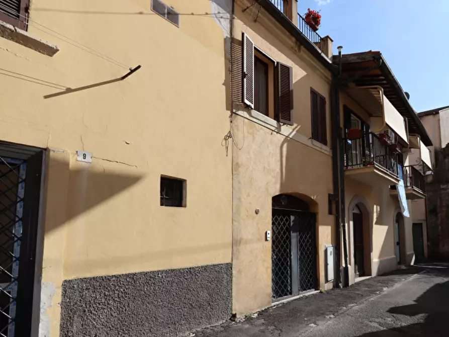 Immagine 3 di Negozio in affitto  in Via Porta Romana a Rieti