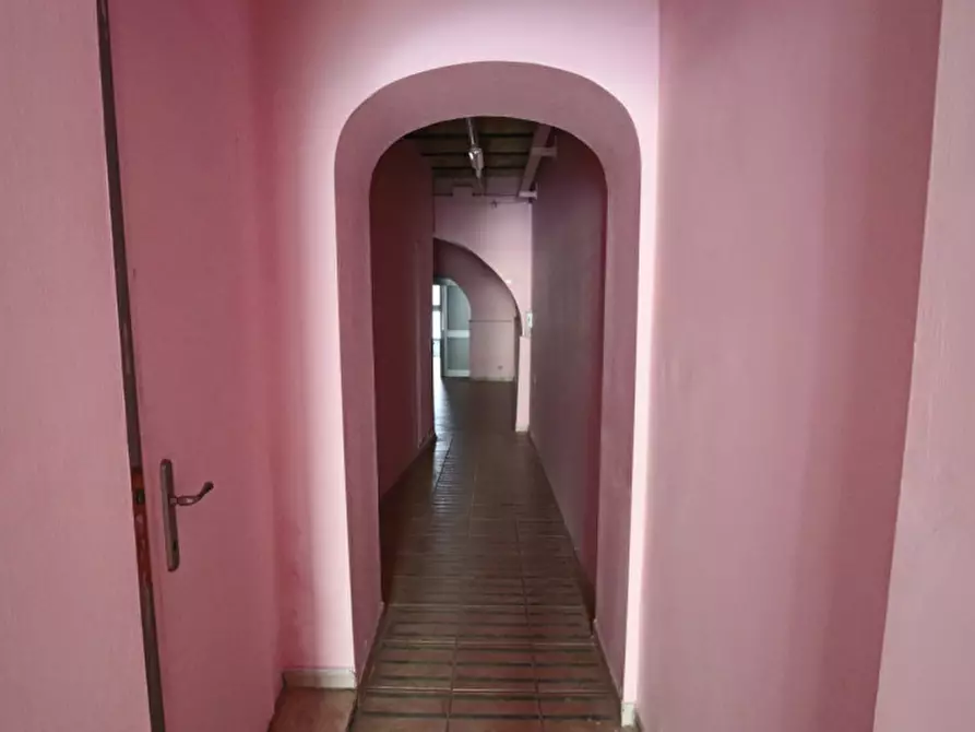 Immagine 8 di Negozio in affitto  in Via Porta Romana a Rieti