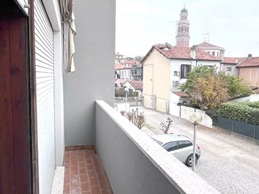 Immagine 4 di Appartamento in vendita  in Piazza Garibaldi a Rovigo