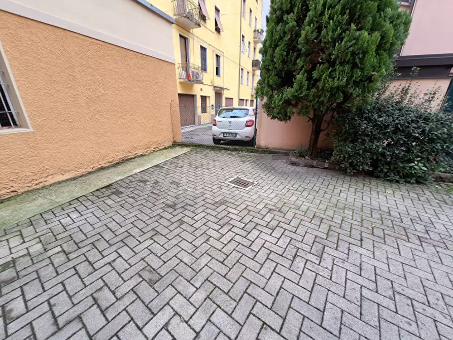 Immagine 19 di Appartamento in vendita  in VIA GIORGI 31 a Modena