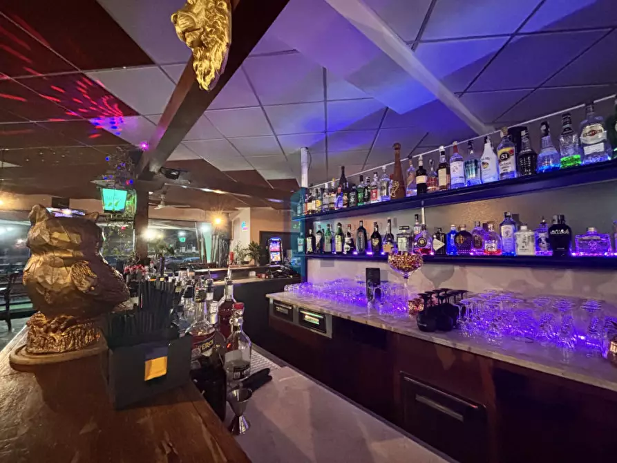 Immagine 6 di Attività commerciale in vendita  in Via Caporalino a Cellatica