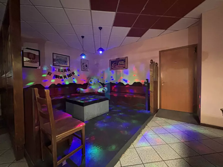 Immagine 18 di Attività commerciale in vendita  in Via Caporalino a Cellatica