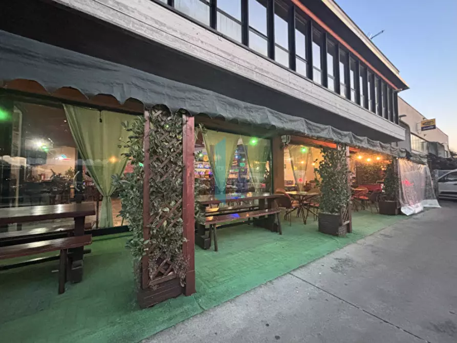 Immagine 30 di Attività commerciale in vendita  in Via Caporalino a Cellatica