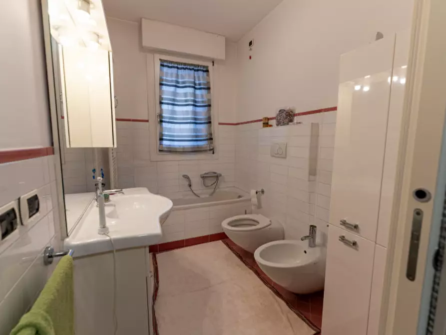 Immagine 12 di Appartamento in vendita  in Via Isacco Newton a Padova