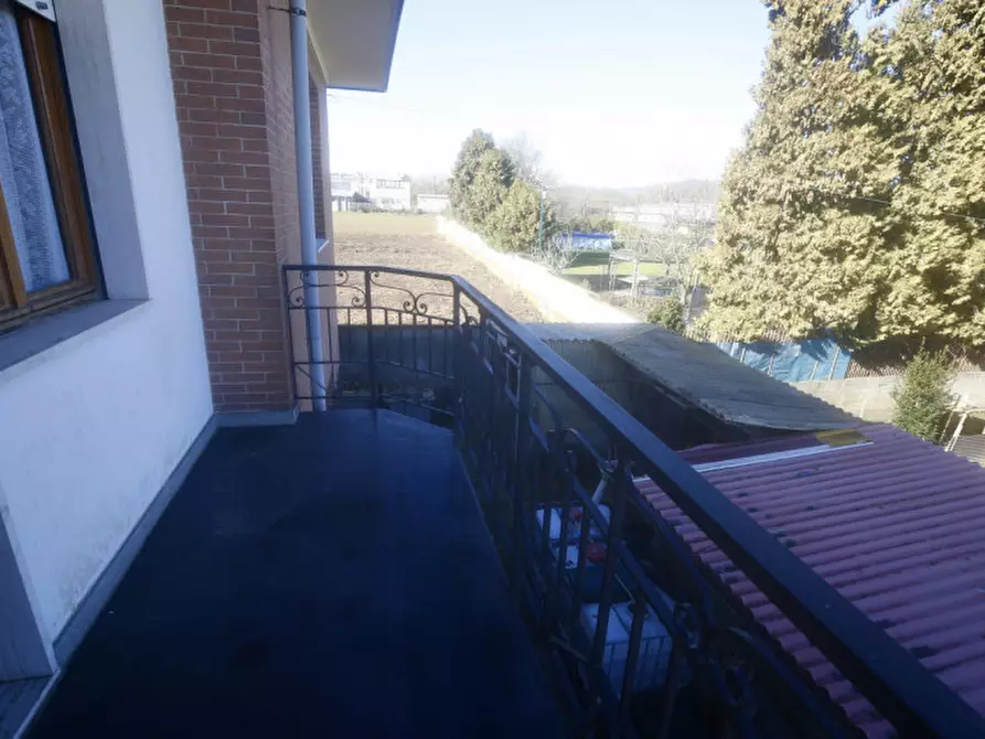 Immagine 38 di Casa indipendente in vendita  in strada provinciale 122 carmagnola- cambiano a Cambiano