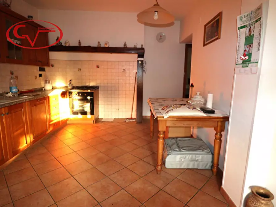 Immagine 1 di Appartamento in vendita  in via di Noferi a Montevarchi