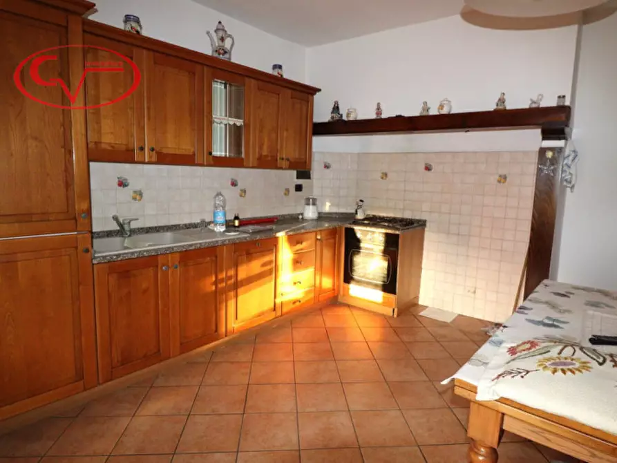 Immagine 2 di Appartamento in vendita  in via di Noferi a Montevarchi