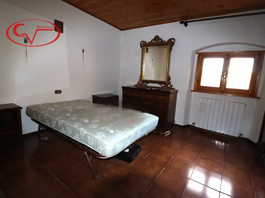 Immagine 5 di Appartamento in vendita  in via di Noferi a Montevarchi