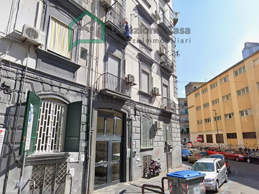 Immagine 1 di Negozio in affitto  in VIA PARMA a Napoli