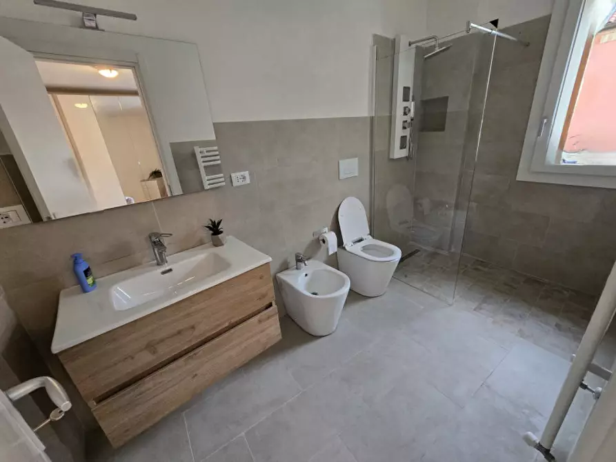 Immagine 15 di Appartamento in vendita  in Via Principe Umberto a Este