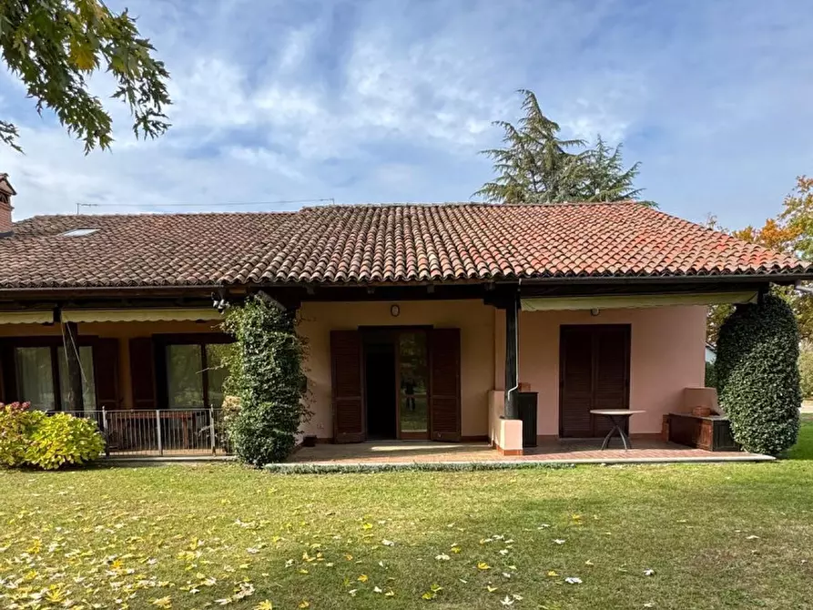 Immagine 1 di Villetta a schiera in vendita  in Località Fraschetta 37 a Cherasco