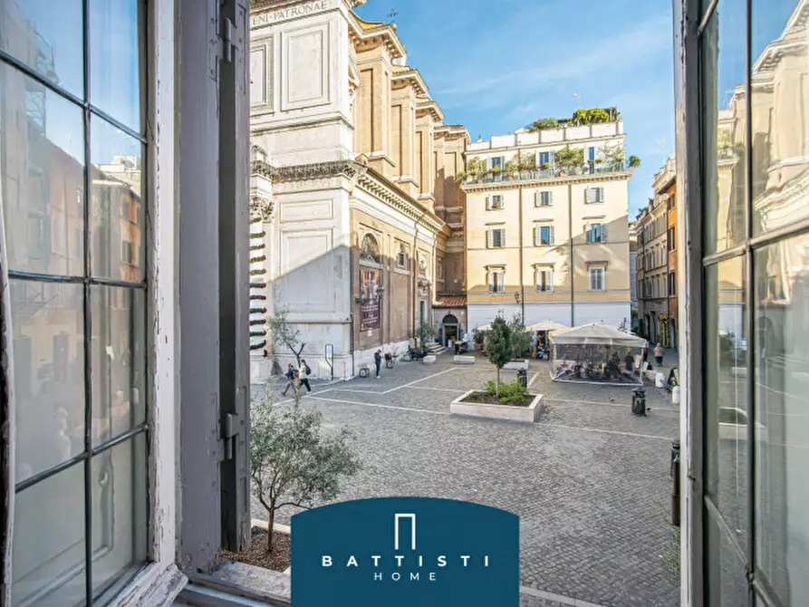 Immagine 9 di Appartamento in vendita  in Piazza di San Salvatore in Lauro a Roma