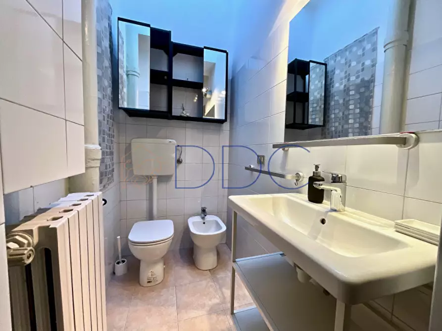 Immagine 6 di Appartamento in affitto  in via san quintino 25 a Torino