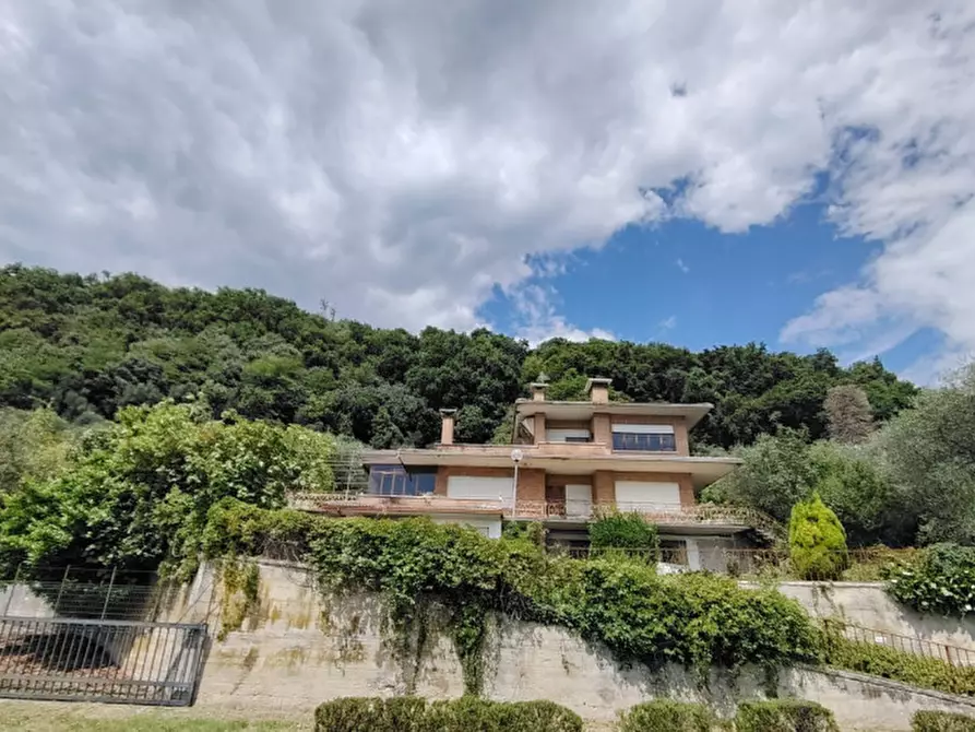 Immagine 3 di Casa indipendente in vendita  a Bassano Del Grappa