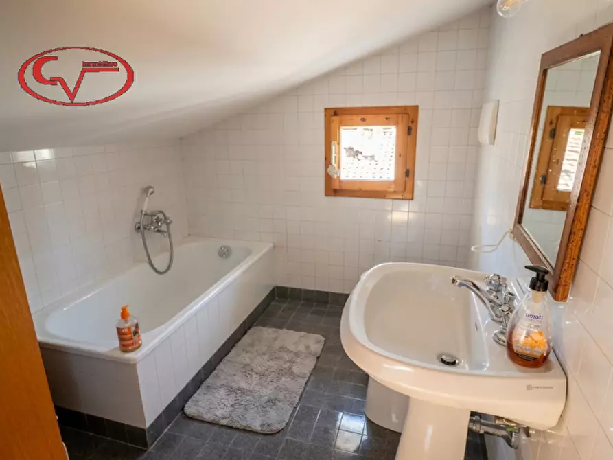 Immagine 25 di Appartamento in vendita  in via caboto a Montevarchi