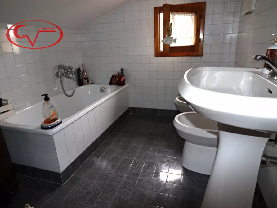 Immagine 31 di Appartamento in vendita  in via caboto a Montevarchi