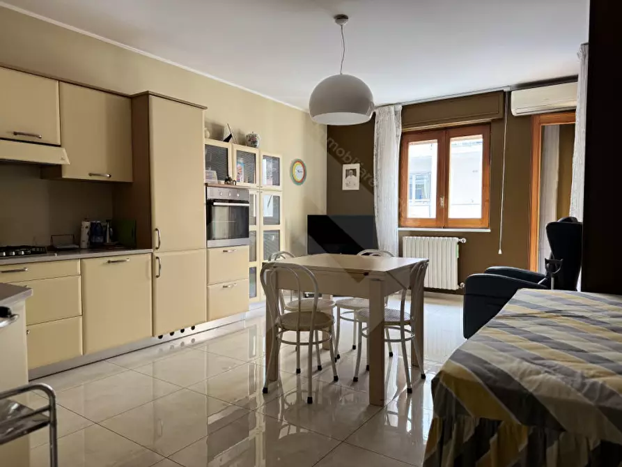 Immagine 8 di Appartamento in vendita  a Andria