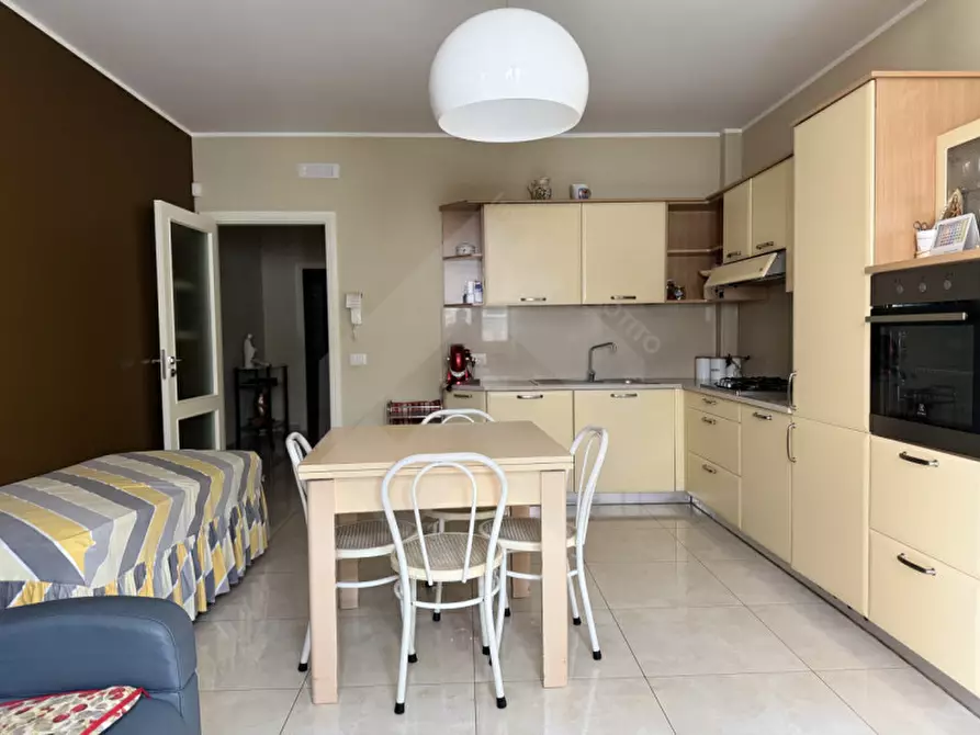 Immagine 9 di Appartamento in vendita  a Andria