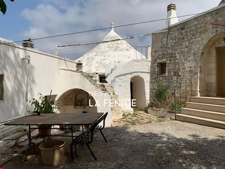 Immagine 1 di Rustico / casale in vendita  in Contrada Caporizzo a Locorotondo