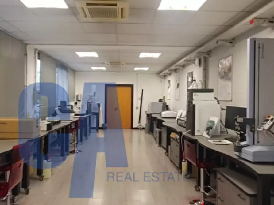 Immagine 13 di Ufficio in affitto  in PIAZZALE CORVETTO LUIGI EMANUELE a Milano