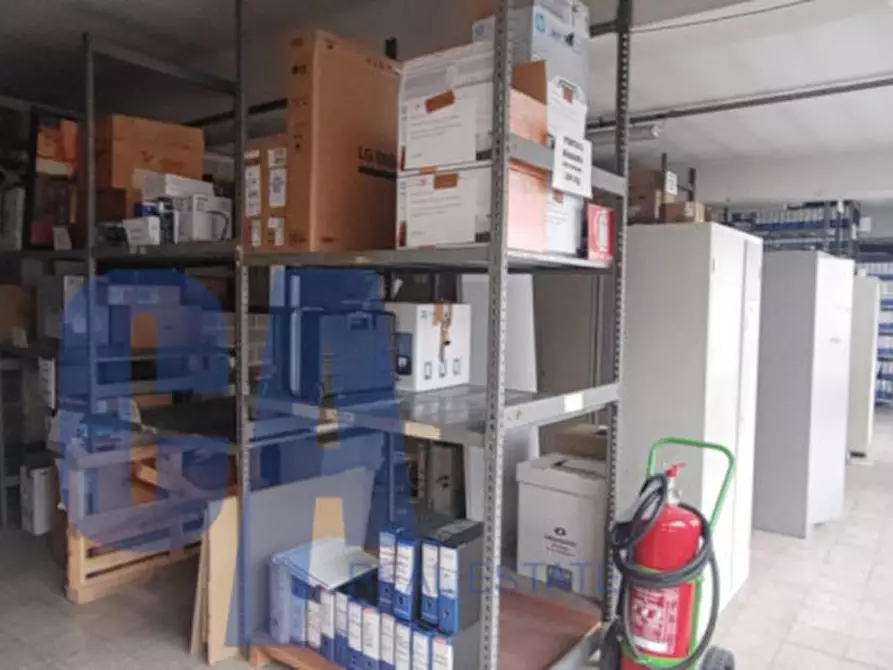 Immagine 17 di Ufficio in affitto  in PIAZZALE CORVETTO LUIGI EMANUELE a Milano