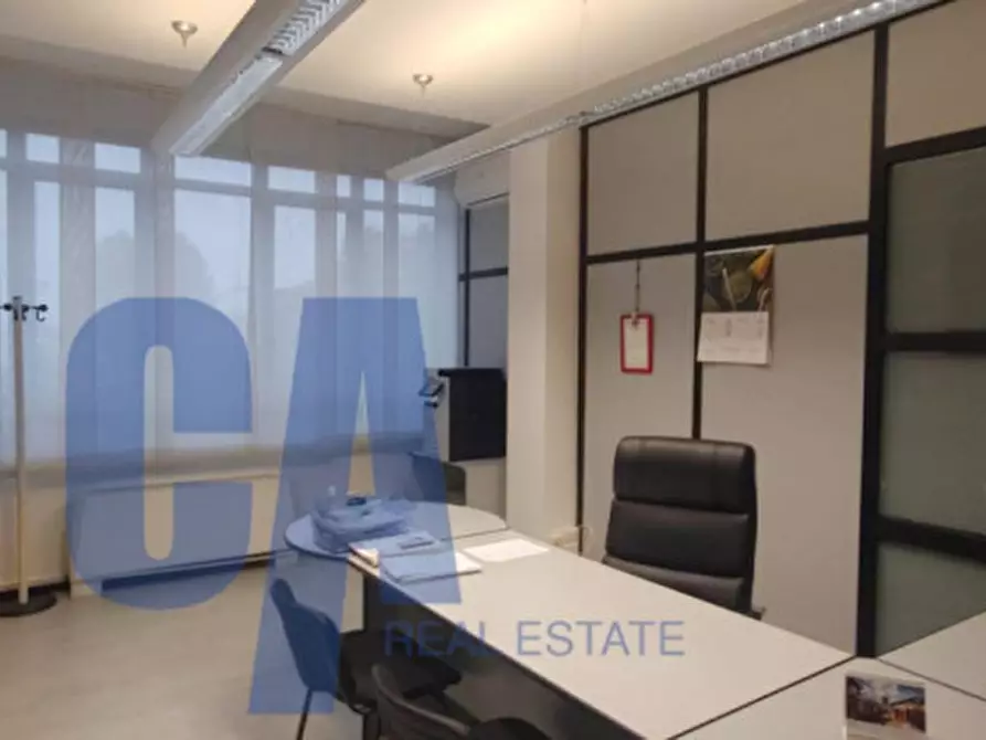 Immagine 5 di Ufficio in affitto  in PIAZZALE CORVETTO LUIGI EMANUELE a Milano