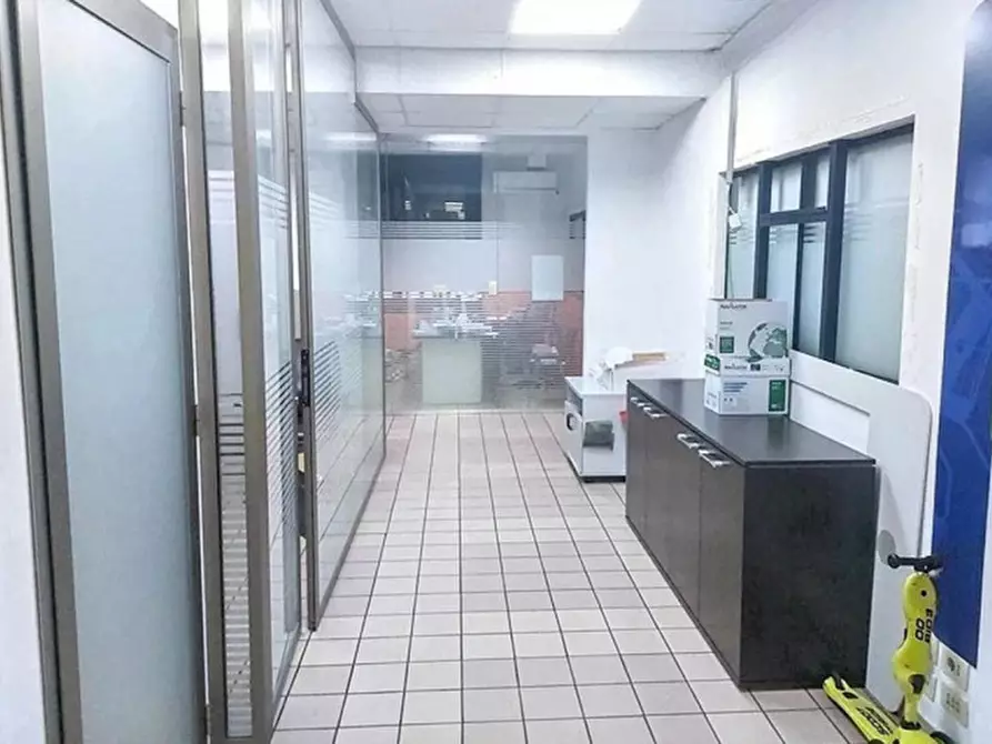 Immagine 7 di Capannone industriale in vendita  in Contrada Roccamotore, 98128 Messina ME, Italia a Messina