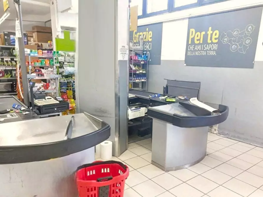 Immagine 4 di Negozio in vendita  in Via Nazionale, 1-1A, 98079 Castel di Tusa ME, Italia a Tusa