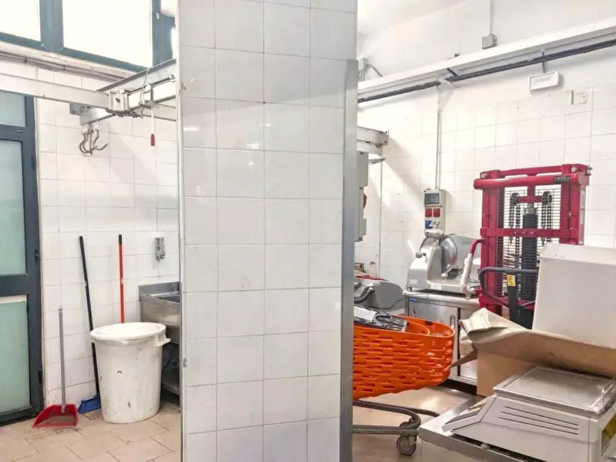 Immagine 6 di Negozio in vendita  in Via Nazionale, 1-1A, 98079 Castel di Tusa ME, Italia a Tusa