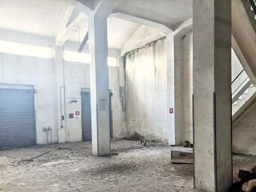 Immagine 4 di Capannone industriale in vendita  in Via Statale, 310, 98042 Giammoro ME, Italia a Pace Del Mela
