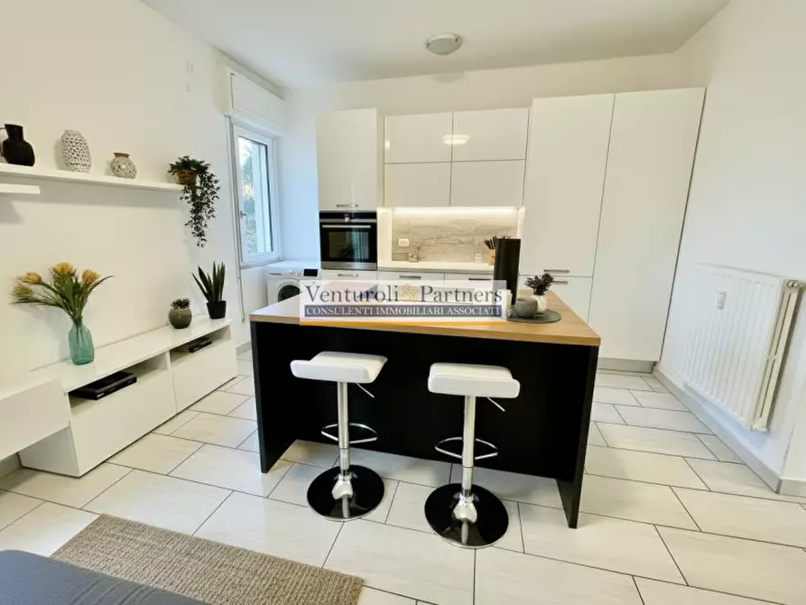 Immagine 2 di Appartamento in vendita  in Via Brescia a Desenzano Del Garda