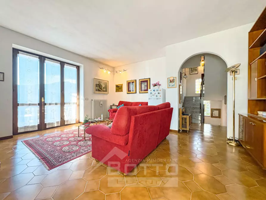 Immagine 13 di Casa indipendente in vendita  in Località Poggio Luneglio, 70 a Pettenasco