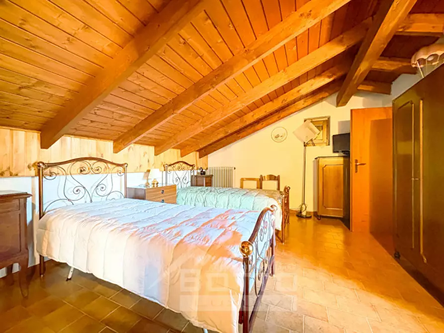 Immagine 27 di Casa indipendente in vendita  in Località Poggio Luneglio, 70 a Pettenasco