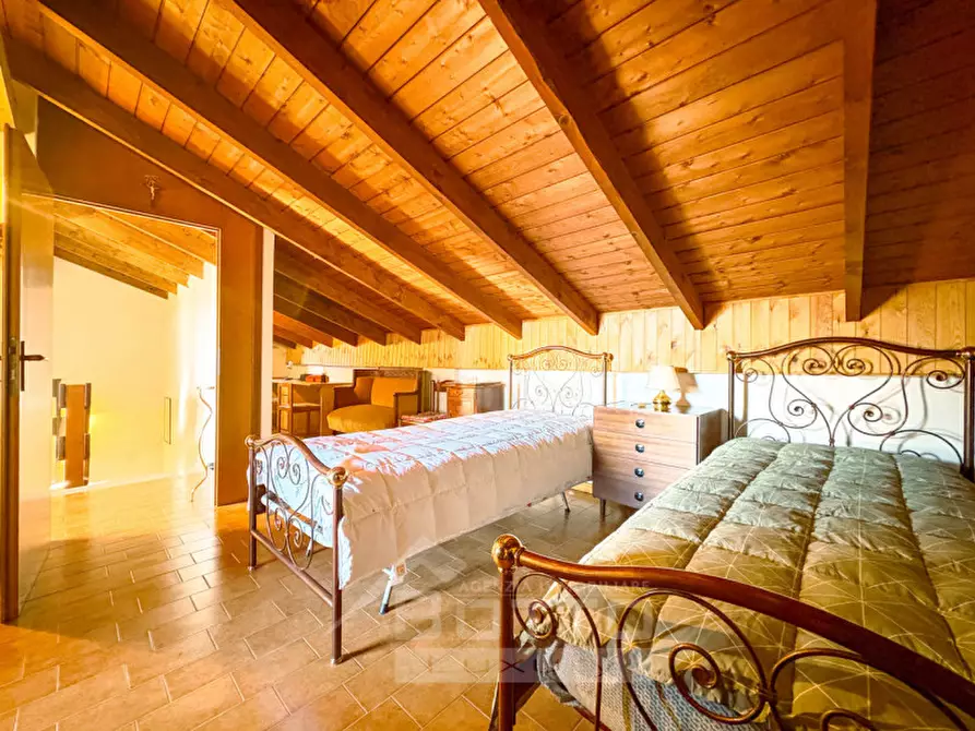 Immagine 28 di Casa indipendente in vendita  in Località Poggio Luneglio, 70 a Pettenasco