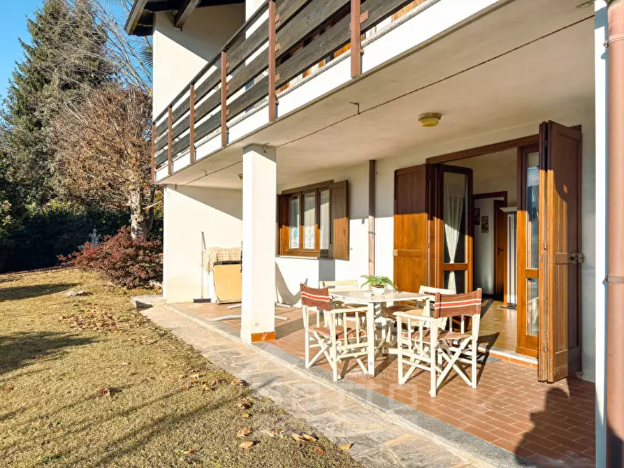 Immagine 42 di Casa indipendente in vendita  in Località Poggio Luneglio, 70 a Pettenasco