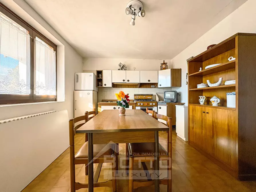 Immagine 46 di Casa indipendente in vendita  in Località Poggio Luneglio, 70 a Pettenasco