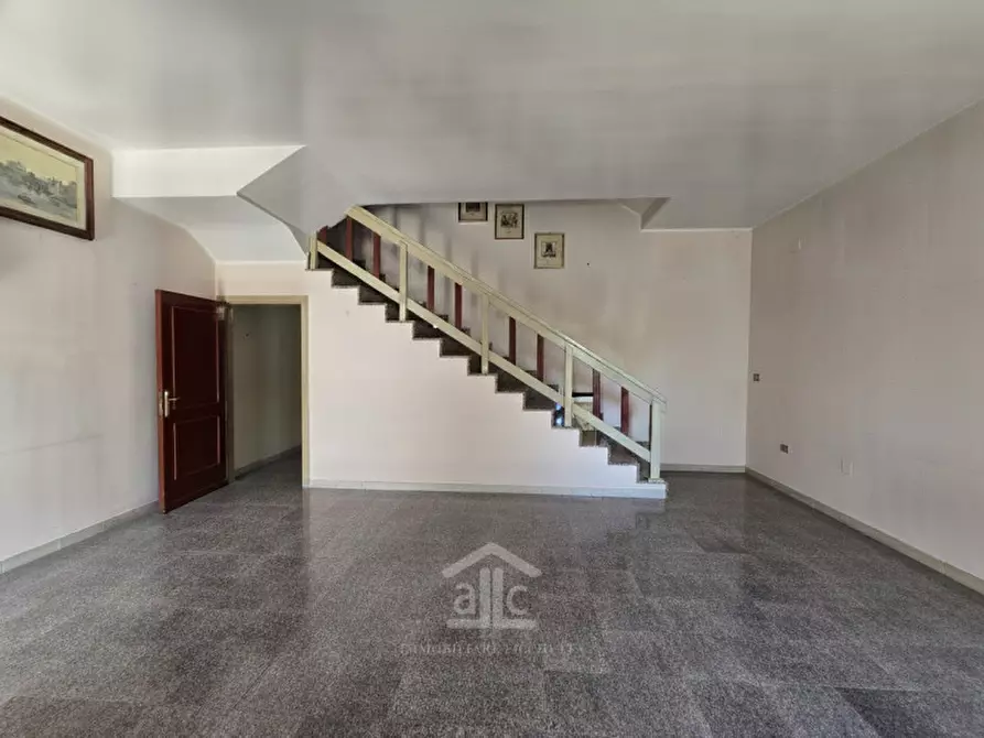 Immagine 22 di Villa in vendita  a Lecce